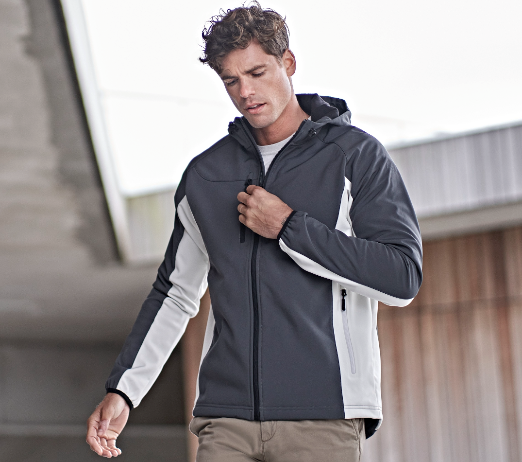 VESTE CAPUCHE SOFTSHELL